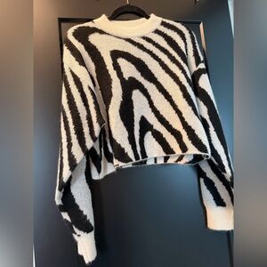 Aritzia Black & Cream Zebra-Pattern Scoop-Neck Sweater
